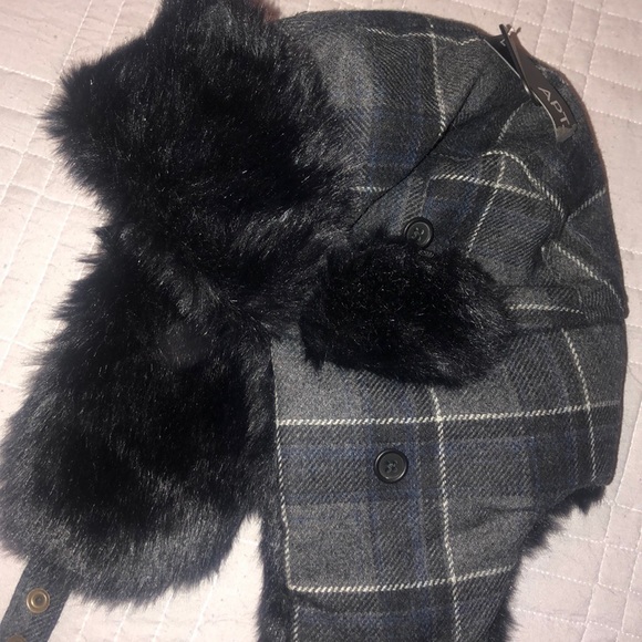 PLAID x ESKIMO FUR HAT - Picture 2 of 2